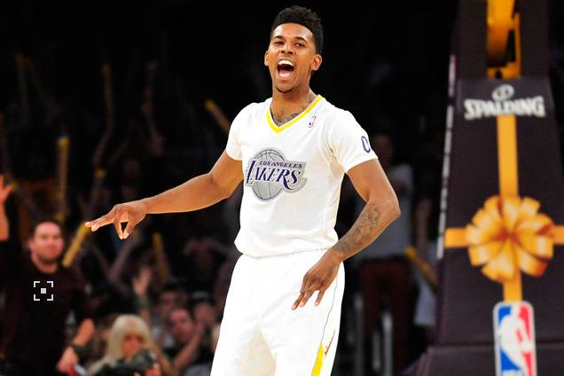 与巴萨的传闻？小蜘蛛：这困扰不到我，目前只专注于本赛季（被传巴萨？小蜘蛛：不受影响，只专注本赛季）