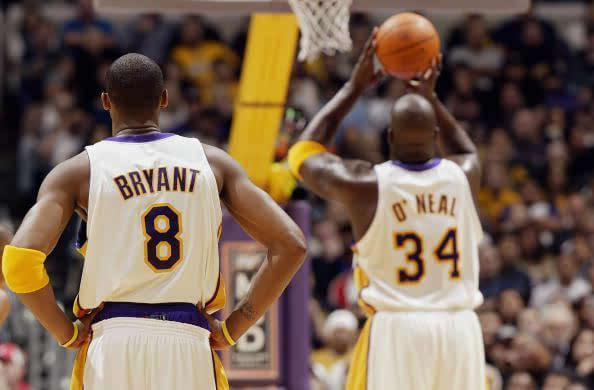 翻新太贵，维罗纳市长托马西提出把维罗纳现主场直接拆除再重建（翻新成本过高，托马西建议将维罗纳现有主场拆除重建）