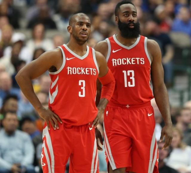 阿利松妻子晒术后照，阿利松此前因个人事务返回巴西（阿利松因私返巴西，妻子分享术后照片）